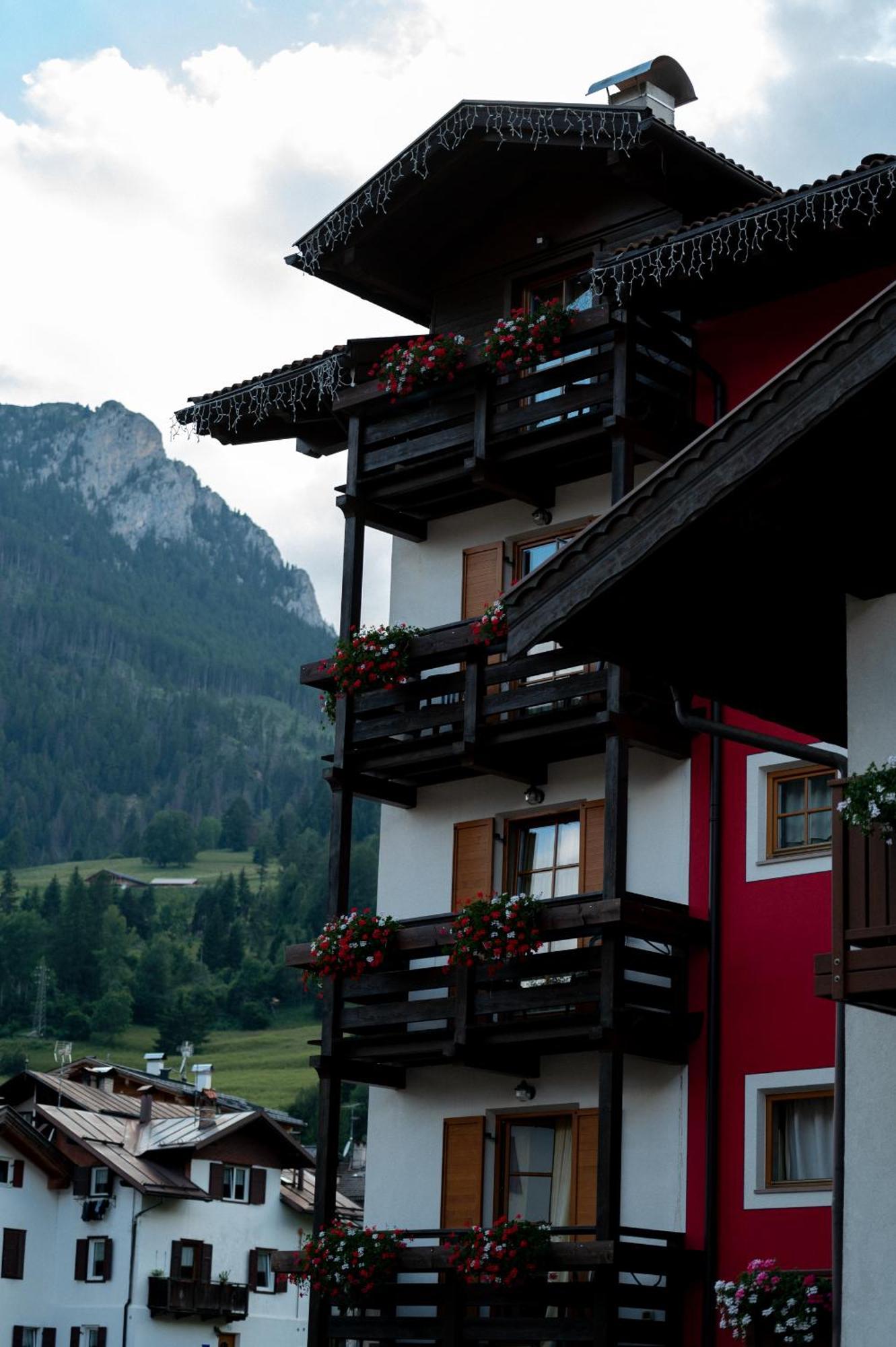 Romantic Charming Hotel Rancolin Moena Extérieur photo