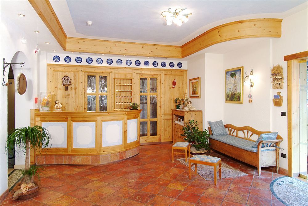 Romantic Charming Hotel Rancolin Moena Extérieur photo